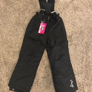 32 degrees weather proof 5/6 girls coveralls